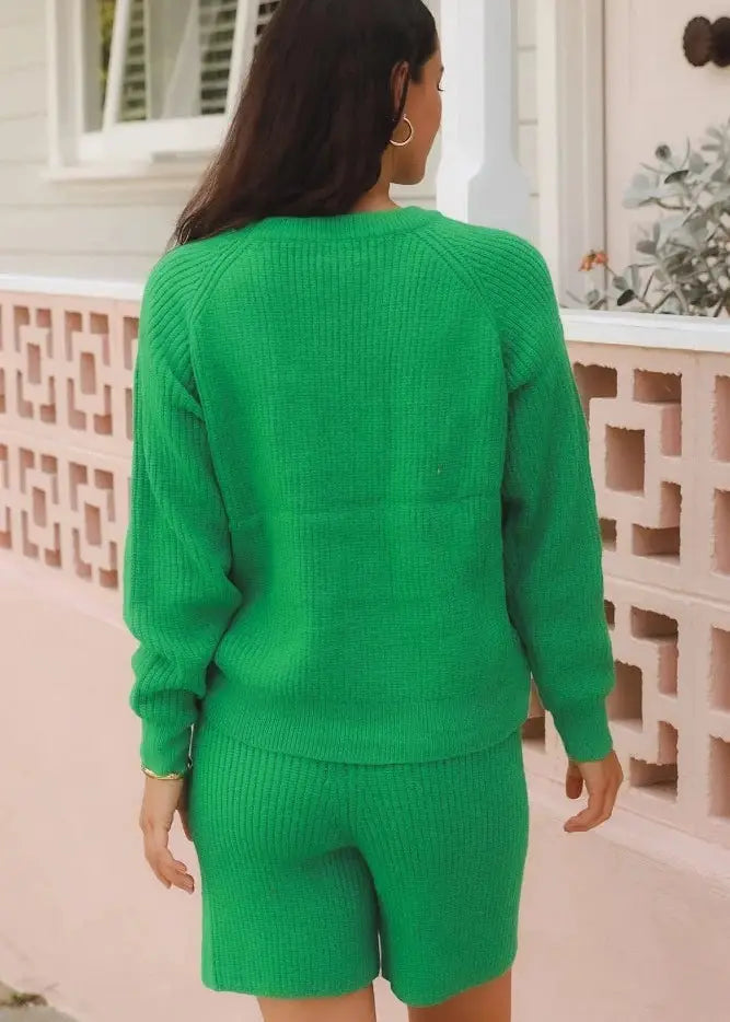 Essential Green Knit Jumper - Elegant Women's Fashion: Dresses, Tops, Knits, Hats, Handbags & More - Rose Tide